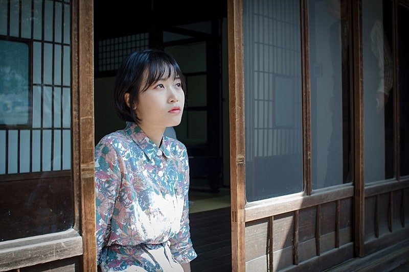 한옥 마루 자연광 인물 촬영 2